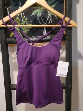 Women's Aquashap By Dolfin Swimwear Aquatic Fitness Amethyst Tankini Top